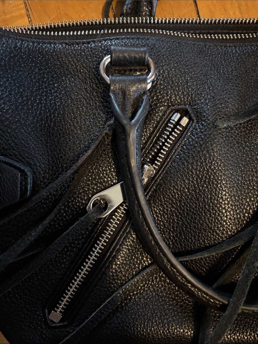 EUC Rebecca Minkoff Black Pebble Leather Fringe Moto Satchel Crossbody Tassels - Picture 13 of 14